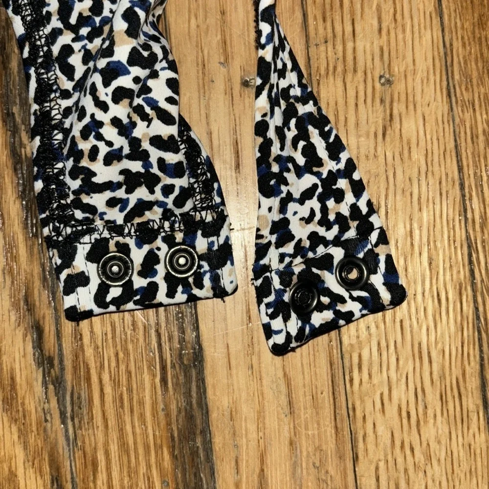 EXPRESS leopard print animal bodycon body snap button suit women’s XXS - Picture 11 of 11